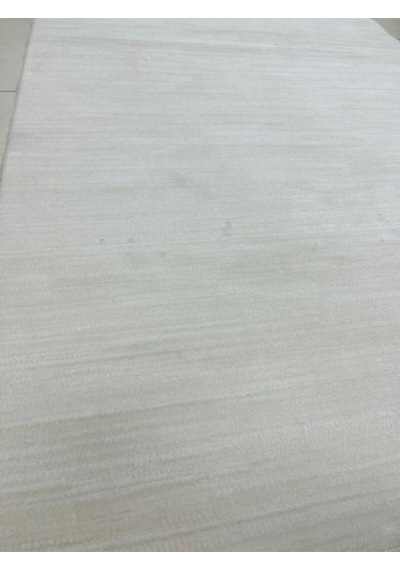 Gökçe % 100 Akrilik Sık Dokuma +12 Hav Yükseklikte Krem Kesme Halı