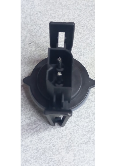 Bmw E34 E36 E38 E39 Ön Sinyal Duyu Turuncu Ampullu 63131384032 63128375303