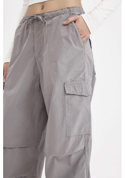Defacto Paraşüt Poplin Pantolon Basıc Cepli Beli Lastikli A6266AX24SP Gri