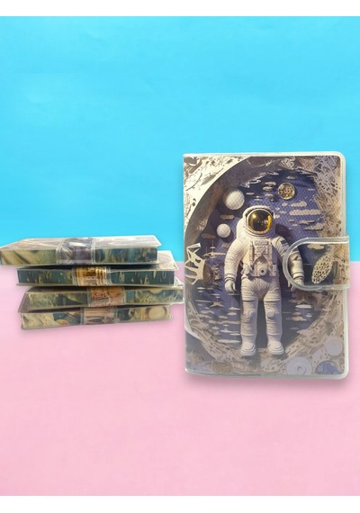 3d Görünümlü Astronot A7 Not Defteri , Çıt Çıtlı Cep Defteri - Beyaz