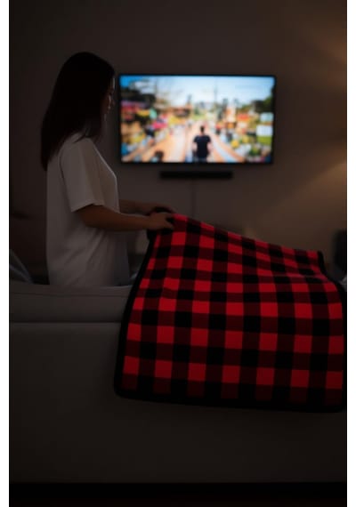 Tv Battaniyesi Kırmızı Genel