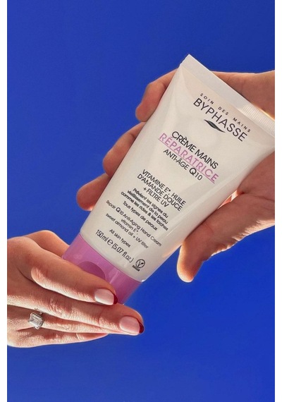 Byphasse Q10 Onarıcı El Kremi 150 ML