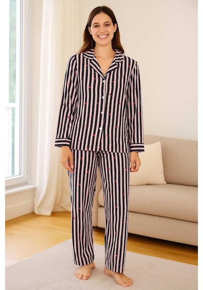 Tenra Kadın Pijama Takımı Boydan Düğmeli Süet Kalp Desenli Çok Renkli