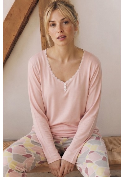 Siyah İnci Açık Somon Desenli V Yaka Düğmeli Danttelli Viskon Örme Pijama Takım 26224612 Siyah İnci Açık Somon Desenli V Yaka Düğmeli Danttelli Viskon Örme Pijama Takım 26224612