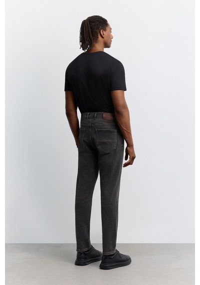 Avva Erkek Antrasit Eskitme Yıkamalı Pamuklu Elastan Madrid Comfort Slim Fit Jean Pantolon A62y3527