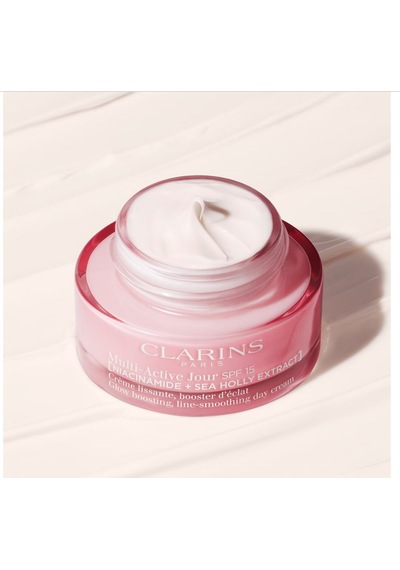 Clarins Multi Active -in Etkileriyle Savaşan Nemlendirici Spf 15 50 Ml