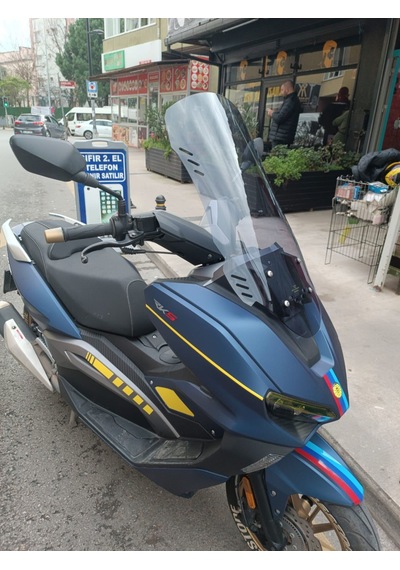 Motocam Rks Vieste 249 Ön Cam 2022-2026 Model 75cm Füme Renkli 4mm Uzun