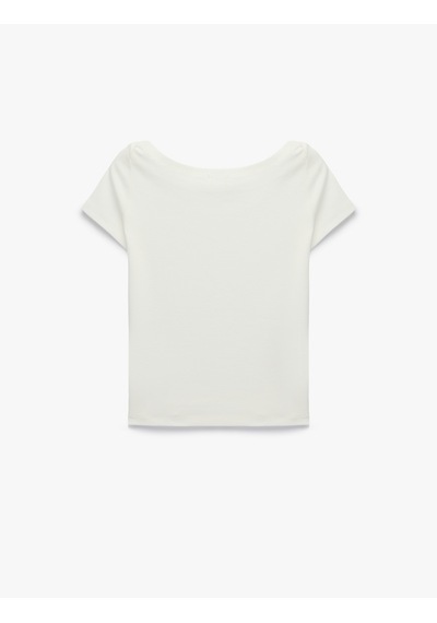 Koton Pamuklu Kısa Kollu Kayık Yaka Slim Fit Tişört Ekru 6sal10650ık