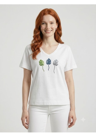 Neden Tekstil Kadın Beyaz V Yaka Yaprak Detaylı Pamuklu T-shirt