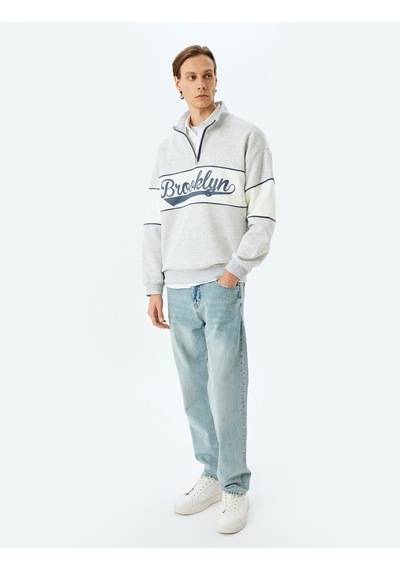 Koton Oversize Sweatshirt Kolej Baskılı Yarım Fermuarlı Renk Bloklu Şardonlu Pamuk Karışımlı Gri 5wam70029mk Gri Koton Oversize Sweatshirt Kolej Baskılı Yarım Fermuarlı Renk Bloklu Şardonlu Pamuk Karışımlı Gri 5wam70029mk Gri