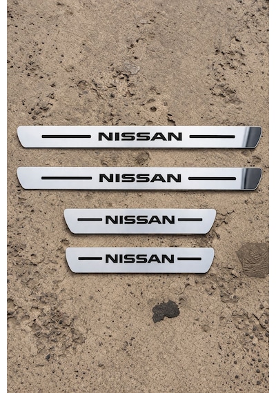 Nissan Nikelaj Krom Plastik 4 Parça Kapı Eşik Seti