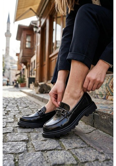 Fort Ventes 35839 Siyah Açma Toka Detaylı Rahat Loafer Kadın Ayakkabı