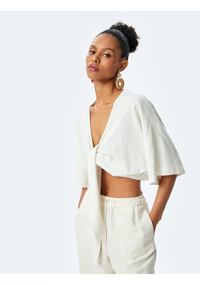 Koton Viskon Keten Karışımlı Kimono Kol Bağlama Detaylı Crop Bluz Bej Çizgili 5sak60199uw Ekru Çizgili Ekru Koton Viskon Keten Karışımlı Kimono Kol Bağlama Detaylı Crop Bluz Bej Çizgili 5sak60199uw Ekru Çizgili Ekru
