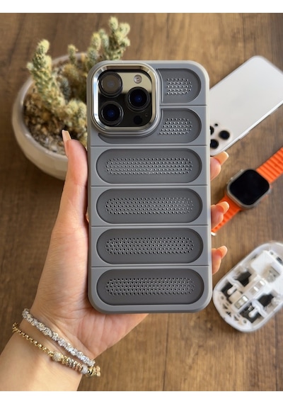 Apple iPhone 15 Pro Max Uyumlu Darbelere Hava Filtreli Yüksek Kamera Korumalı Şık West Silikon Kılıfı Gri