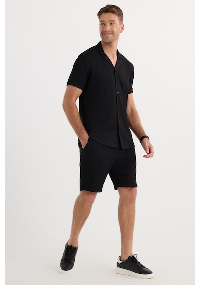 Tudors Erkek Slim Fit Dar Kesim Apaş Yaka Beli Bağcıklı Siyah Gömlek Şort Takım-37571 Siyah Tudors Erkek Slim Fit Dar Kesim Apaş Yaka Beli Bağcıklı Siyah Gömlek Şort Takım-37571 Siyah