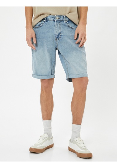 Koton Slim Fit Kot Şort Bermuda Cep Detaylı Pamuklu Bleach 4sam40028ıd Açık Mavi Koton Slim Fit Kot Şort Bermuda Cep Detaylı Pamuklu Bleach 4sam40028ıd Açık Mavi