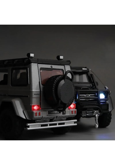1:32 Mercedes G63 Brabus Metal Diecast Model Araba - Sesli Işıklı Çek Bırak Oyuncak Jip Beyaz