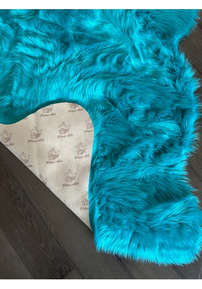 A Post Turkuaz Yumuşak Dokulu Peluş Halı Tek Kafa Post
