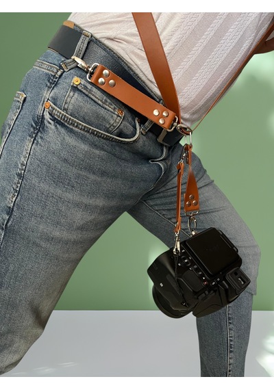 Profesyonel Hakiki Deri Tekli Fotoğraf Makinesi Omuz Askısı - Taba - Smallrig Bağlantılı Kahverengi Profesyonel Hakiki Deri Tekli Fotoğraf Makinesi Omuz Askısı - Taba - Smallrig Bağlantılı Kahverengi