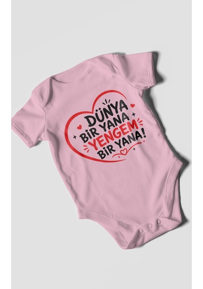 Morivokids Dünya Bir Yana Yengem Bir Yana Kısa Kollu Bebek Body %100 Pamuk Koyu Pembe
