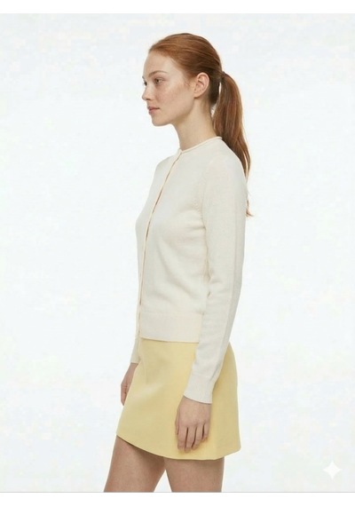 Kadın Acı Kahve Slim Fit Dar Kesim Düğmeli Bisiklet Yaka Triko Hırka Ekru