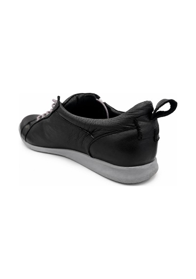 Papucumun Dünyası Kadın Hakiki Deri Yan Fermuar Detaylı Casual Sneaker Siyah