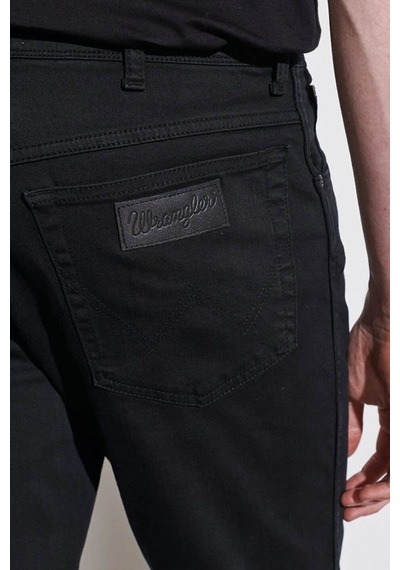 Wrangler Erkek Texas Slim Fit Dar Kesim Normal Bel Esnek Pantolon Siyah Wrangler Erkek Texas Slim Fit Dar Kesim Normal Bel Esnek Pantolon Siyah