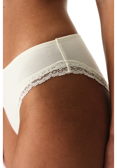 Penti Beyaz Lace Dantel Detaylı Slip Külot