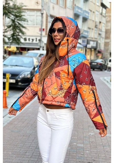 Keyifli Moda Kadın Kahverengi Desenli Kapüşonlu Kolları Fermuarlı Kısa Şişme Mont - S-m Kahverengi