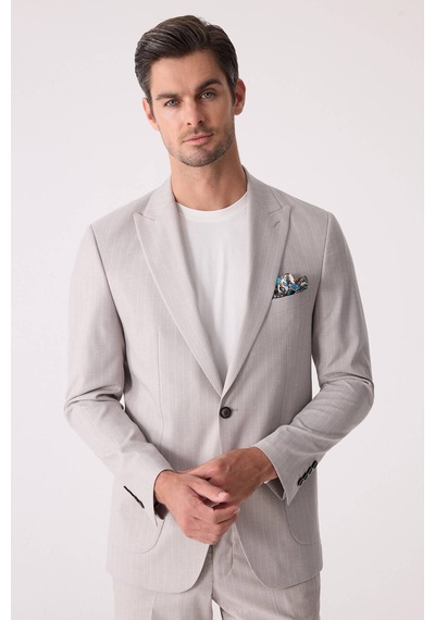 Erkek Bej Slim Fit Çizgili Torba Cep Jogger Pantolonlu Sivri Yaka