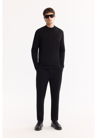 Avva Erkek Siyah Yanı Lastikli Bi-stretch Hafif Çizgili Slim Fit Pantolon A52y3204