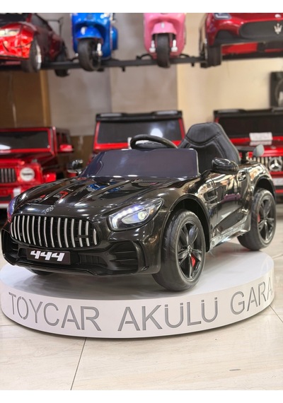 444 Akülü Araba 0-6 Yaş Uzaktan Kumandalı Siyah