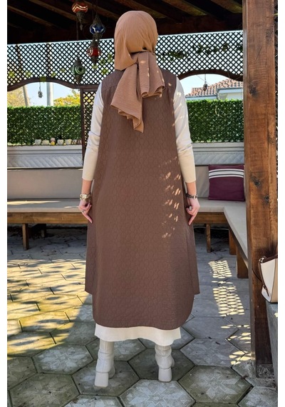 Rabia Şamlı Safir Kapitone Yelek Kahve Çok Renkli