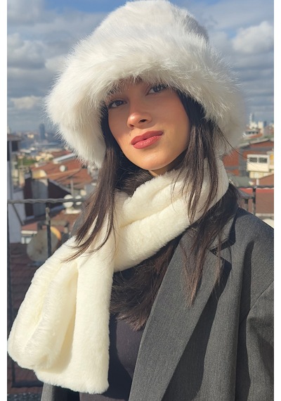 Mollycrush Kadın Beyaz Peluş Kürk Bucket Şapka Boyunluk Seti 2'li Trend Takım Beyaz