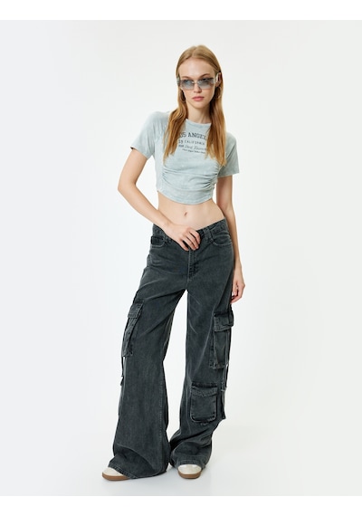 Koton Crop Tişört Büzgü Detaylı Kolej Baskılı Yıkamalı Kısa Kollu Slim Fit Gri 4sal11092ık Gri