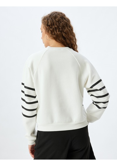 Koton Bisiklet Yaka Sweatshirt Uzun Kollu Rahat Kalıp Siyah Çizgili 5wal10190ık Siyah