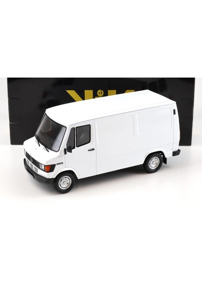 1/18 Mercedes 207/208d Panelvan Transporter Beyaz Renk