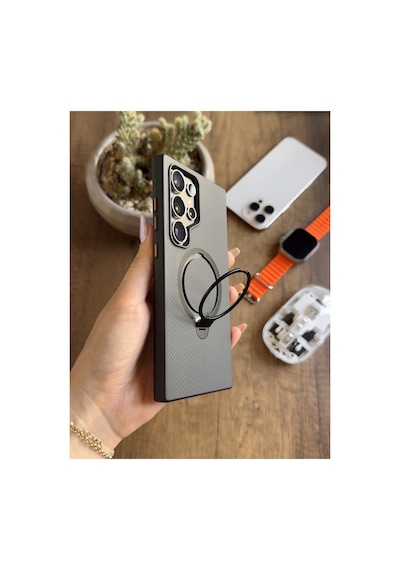 Samsung Galaxy S24 Ultra Uyumlu Karbon Desenli Standlı Ve Magsafe Uyumlu Kılıf Soocase700