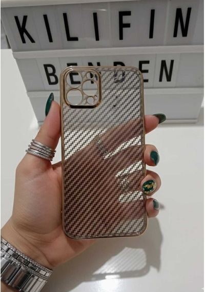 Apple Uyumlu iPhone 13 Pro Max Karbon Fiber Kılıf Modeli Altın