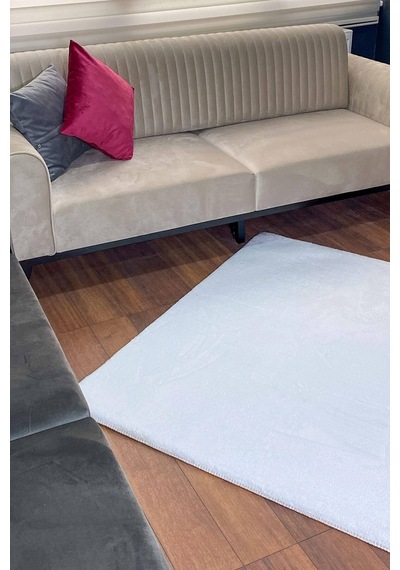 Beyaz Renkli Yumuşak Yüzeyli Kaydırmaz Puffy Peluş Halı-198