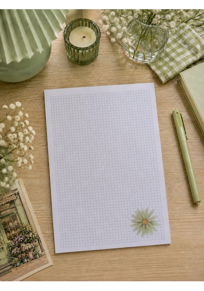 A4 Papatya Kareli Defter Beyaz - Yeşil