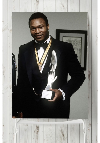 Larry Holmes Dövüş Posteri 2