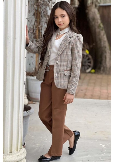 Riccotarz Kız Çocuk Yakası Açık Ve Taş Detaylı Bluz Ekose Çizgi Blazer Ceket Kemerli Taba Alt Üst Takım Taba Riccotarz Kız Çocuk Yakası Açık Ve Taş Detaylı Bluz Ekose Çizgi Blazer Ceket Kemerli Taba Alt Üst Takım Taba