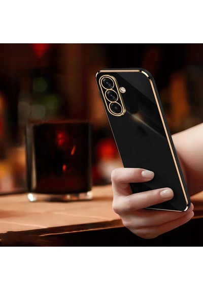 Samsung Galaxy S25 Fe Uyumlu Kılıf Kenarları Parlak Altın Renkli Kamera Korumalı Soft Tasarım Kılıf Siyah