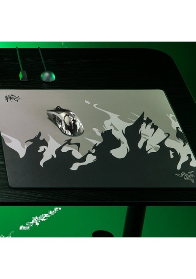 Razer Gigantus V2 Pro Large Niko Edition Gaming Mouse Pad