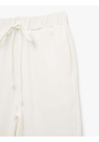 Koton Beli Bağcıklı Cepli Rahat Kesim Pantolon Beyaz 5sal40055ıw Beyaz