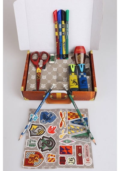 Maped X Dekomus Lisanslı Harry Potter Magic School Collection Özel Kutulu 16 Parça Premium Kırtasiye Seti Altın