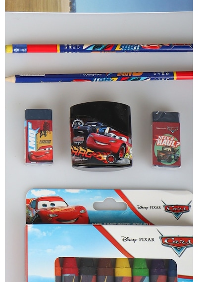 X Dekomus Lisanslı Cars 18 Parça Kırtasiye Seti Resim Defteri,pastel Boya,çıtçıt Dosya Altın