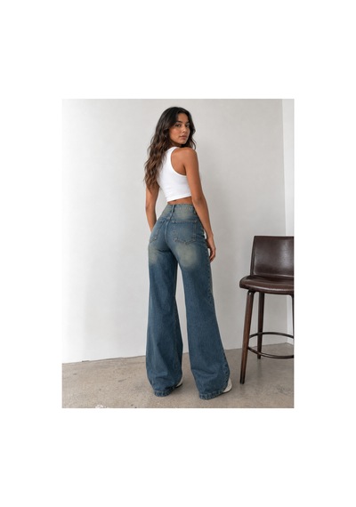 Kene Jeans Tint İşlemli Diz Lazer Yırtık İşlemli İspanyol Paça Denim/kot Pantolon Jeans Tint İşlemli Kene Jeans Tint İşlemli Diz Lazer Yırtık İşlemli İspanyol Paça Denim/kot Pantolon Jeans Tint İşlemli