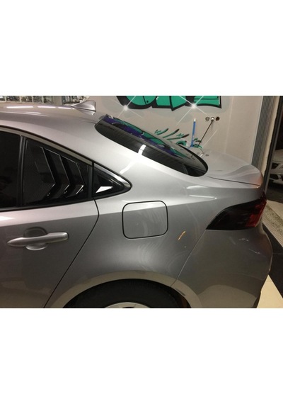 Toyota Corolla Uyumlu 2019 Arka Kelebek Cam Kaplama Spoiler